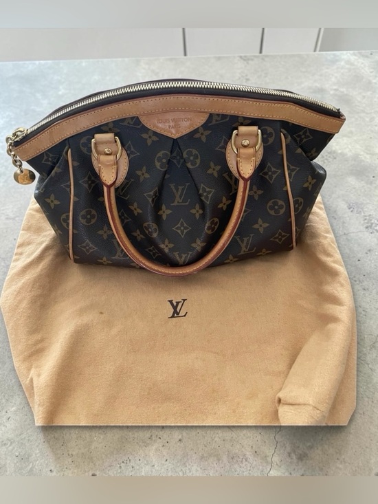 Louis Vuitton Handbags - 2009 Louis Vuitton Discontinued Tivoli PM Monogram Canvas Handbag